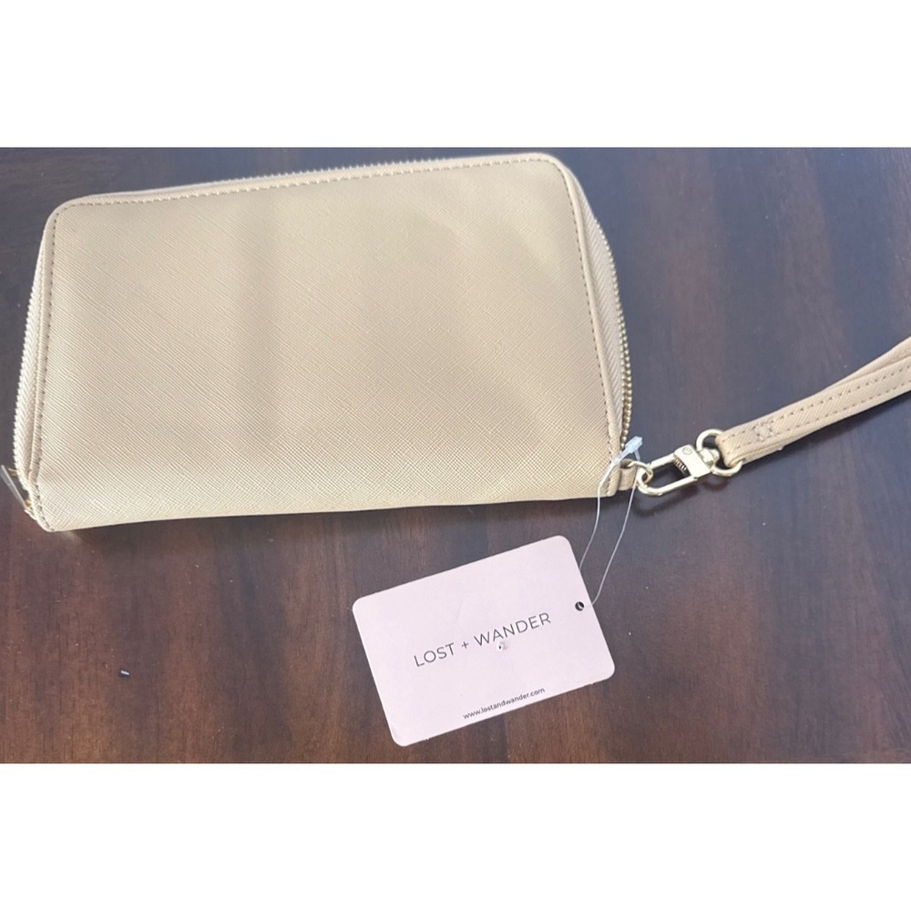 Lost and Wander Tan Zip Around‎ Wristlet Wallet New With Tags